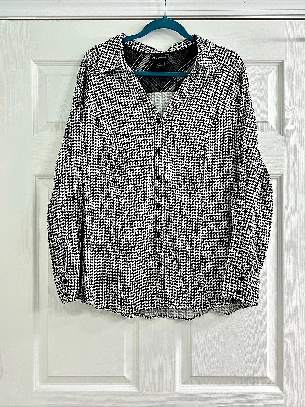 Lane Bryant Houndstooth Button Down Shirt in Black & White Size 24